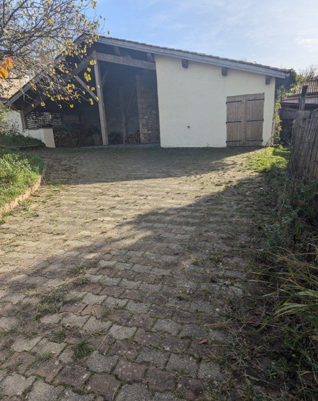 Belle grange aménageable sur terrain constructible 445m2 photo 2